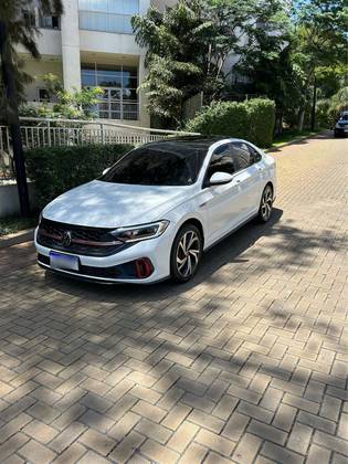 VOLKSWAGEN JETTA 2.0 350 TSI GASOLINA GLI DSG